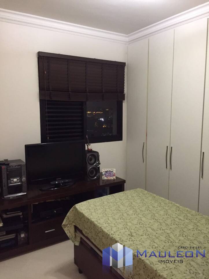 Apartamento à venda com 3 quartos, 147m² - Foto 7