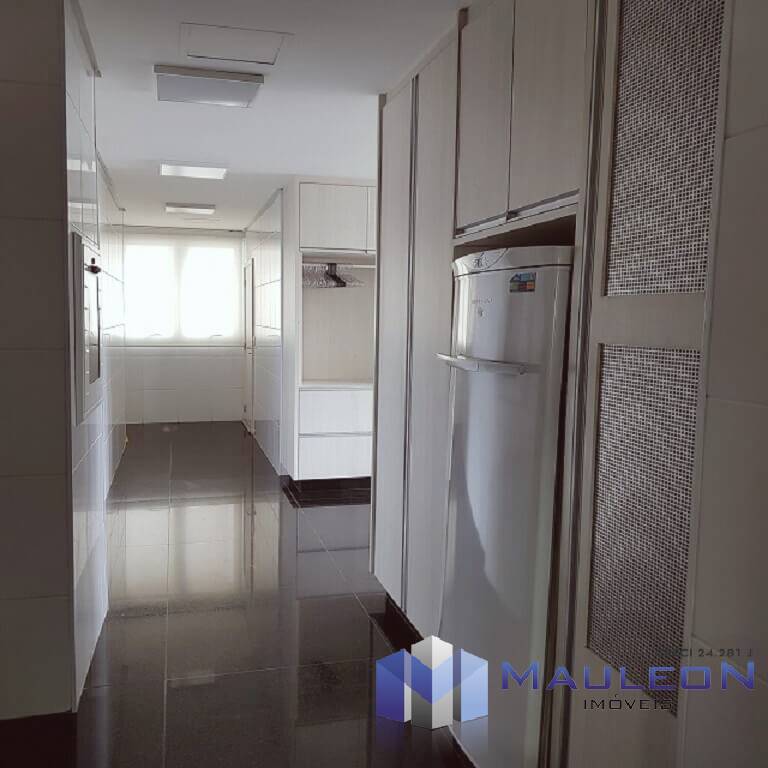 Apartamento à venda com 3 quartos, 298m² - Foto 26