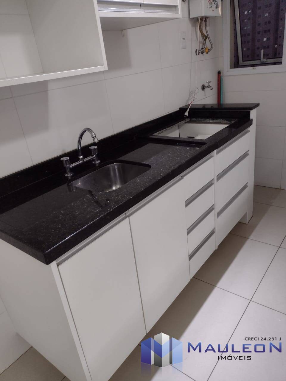 Apartamento à venda com 1 quarto, 40m² - Foto 12