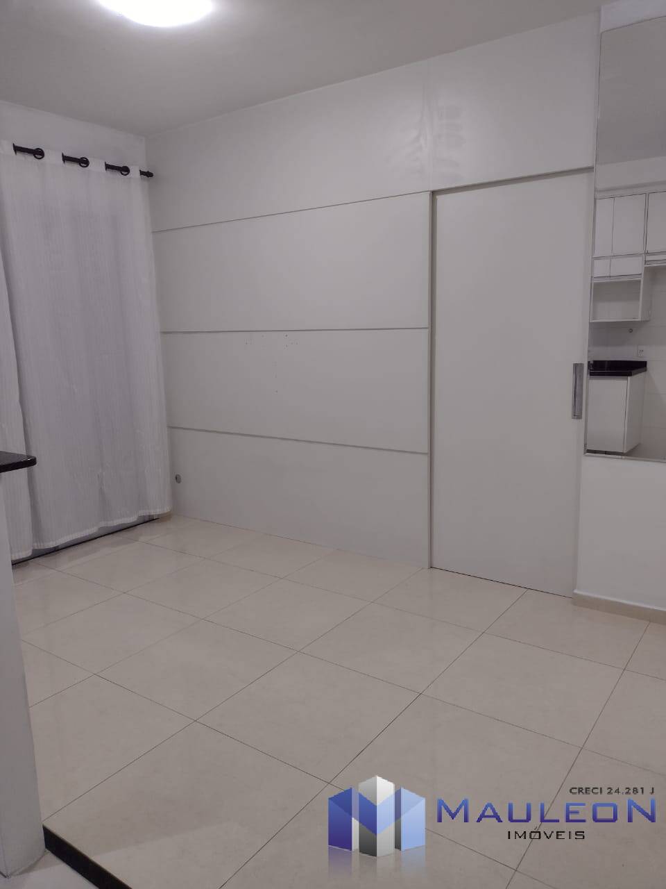 Apartamento à venda com 1 quarto, 40m² - Foto 9