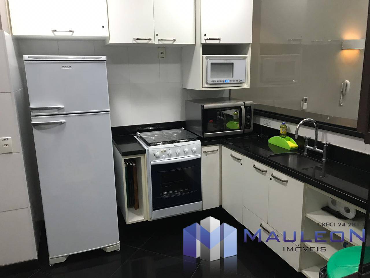 Apartamento para alugar com 3 quartos, 186m² - Foto 31