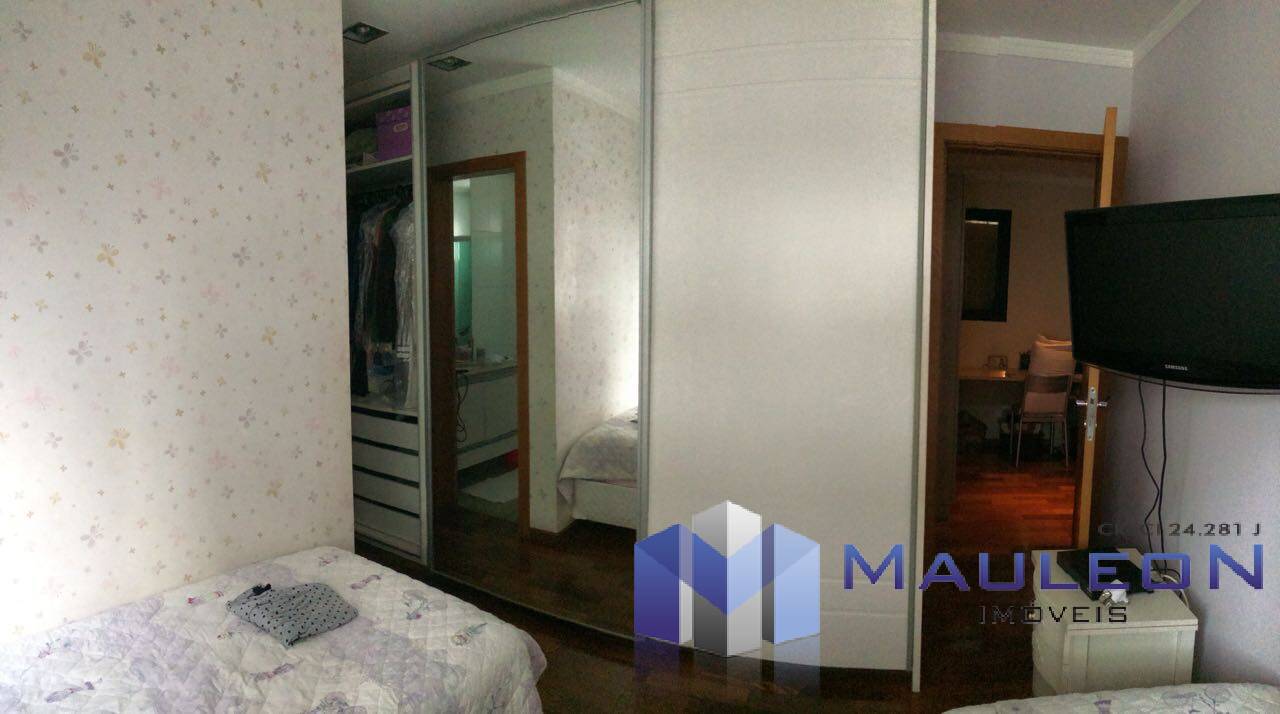 Apartamento para alugar com 3 quartos, 186m² - Foto 23