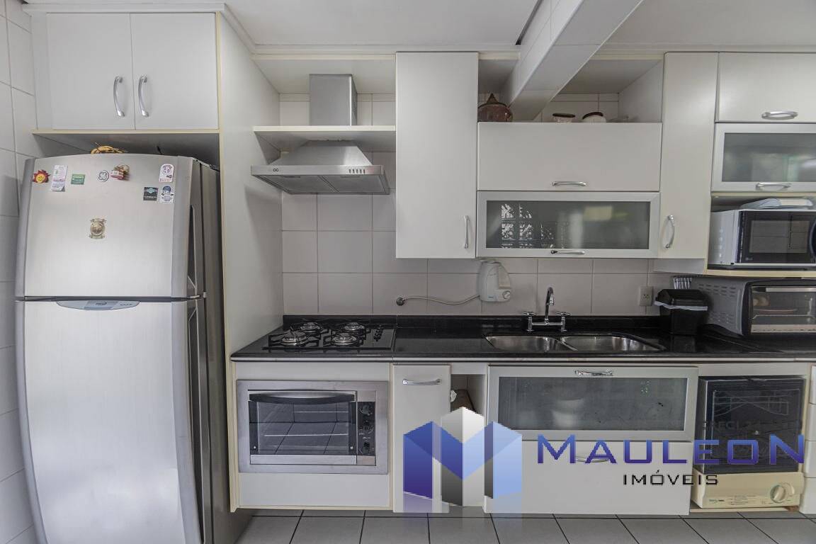 Apartamento à venda com 3 quartos, 147m² - Foto 11