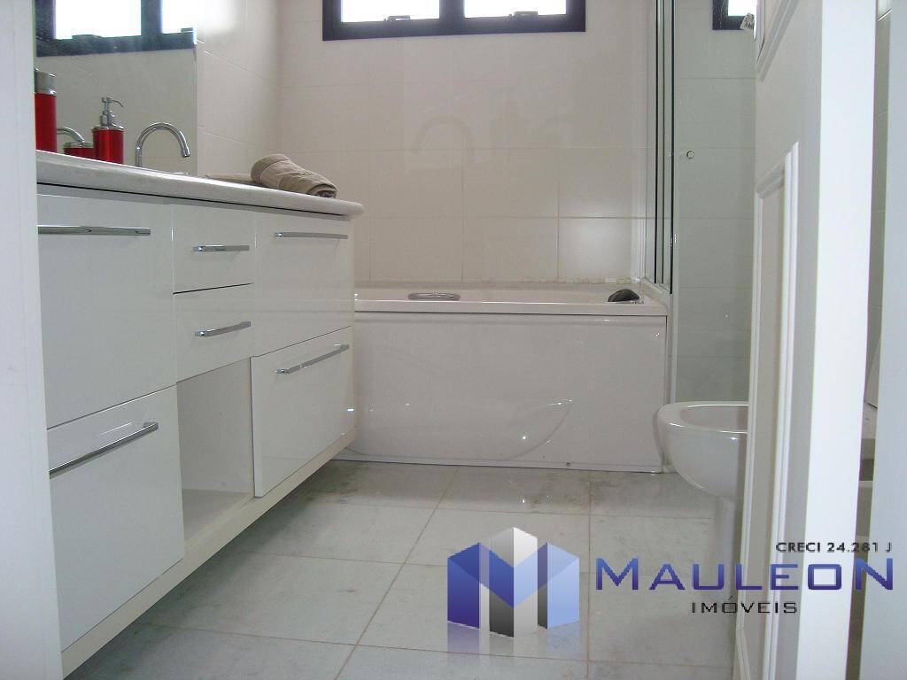 Apartamento à venda com 3 quartos, 151m² - Foto 4