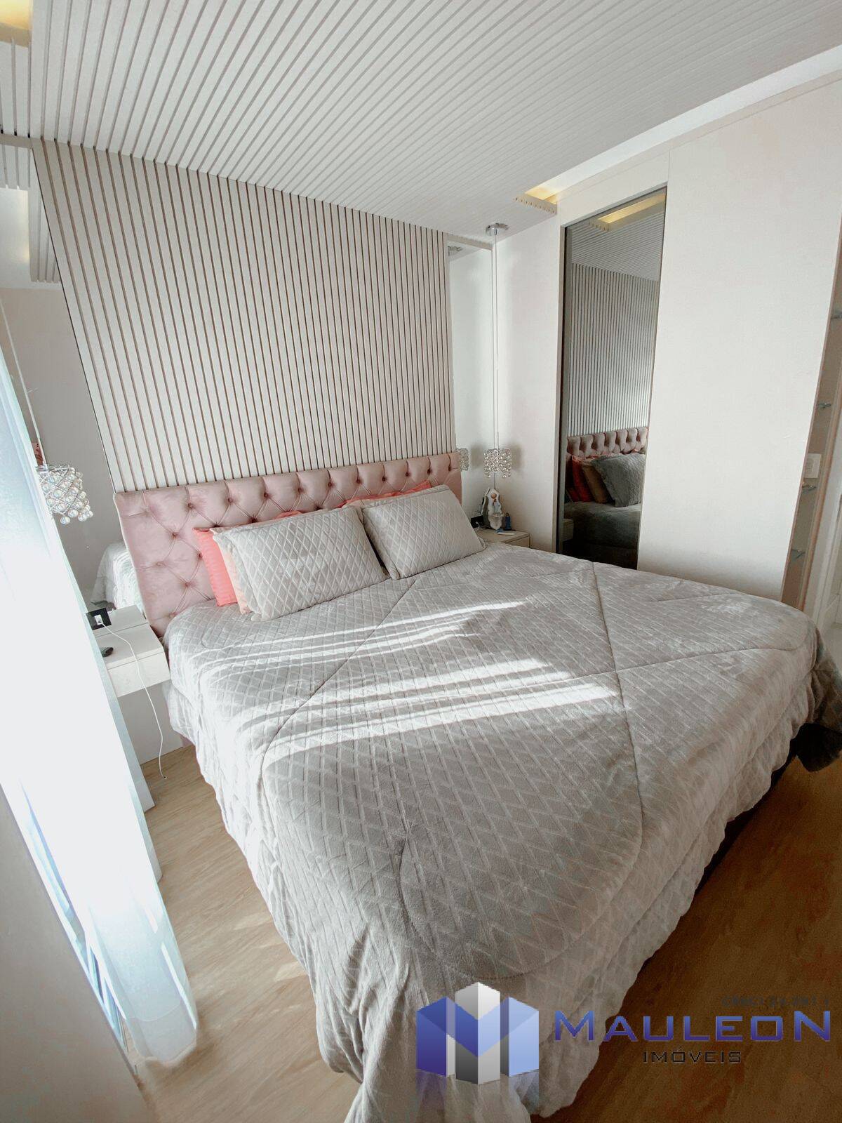 Apartamento à venda com 3 quartos, 105m² - Foto 8