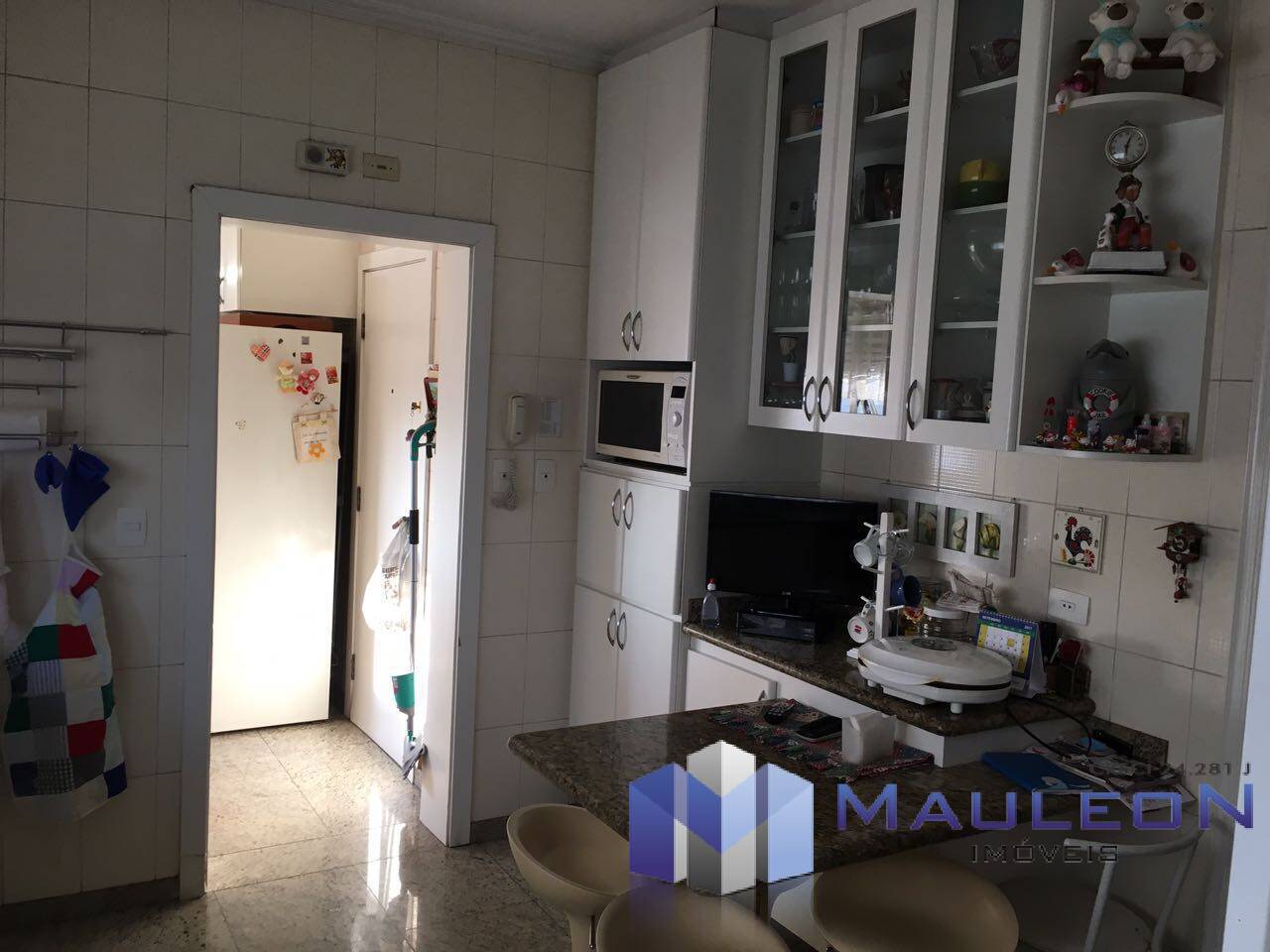 Apartamento à venda com 4 quartos, 236m² - Foto 13