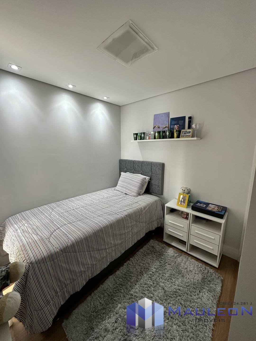 Apartamento à venda com 3 quartos, 137m² - Foto 28