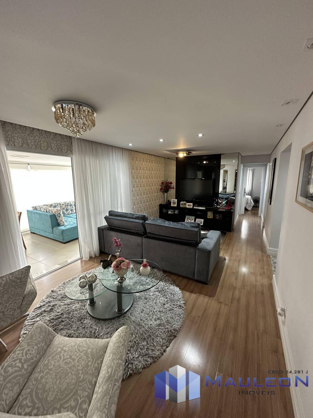 Apartamento à venda com 3 quartos, 137m² - Foto 1