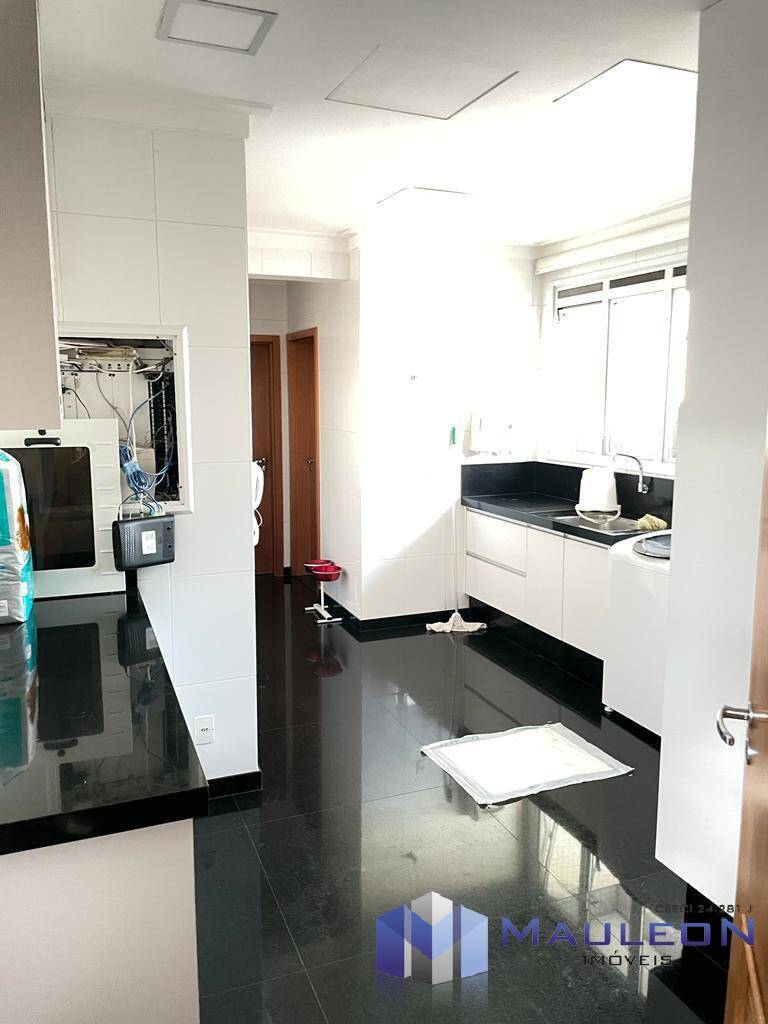 Apartamento para alugar com 3 quartos, 335m² - Foto 11