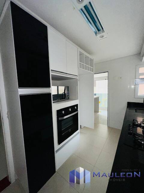 Apartamento à venda com 3 quartos, 95m² - Foto 28