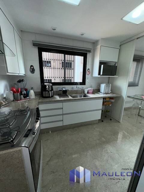 Apartamento à venda com 3 quartos, 186m² - Foto 26