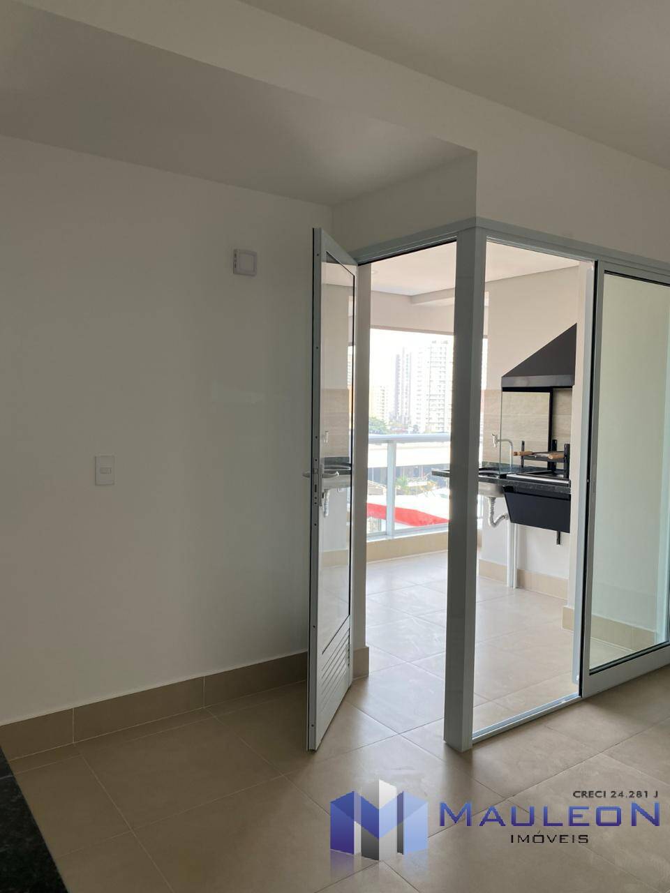 Apartamento à venda com 2 quartos, 66m² - Foto 18