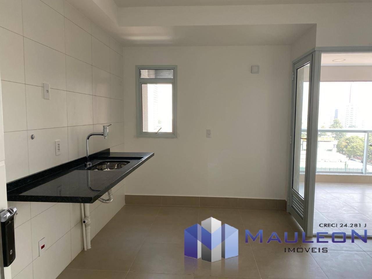 Apartamento à venda com 2 quartos, 66m² - Foto 17