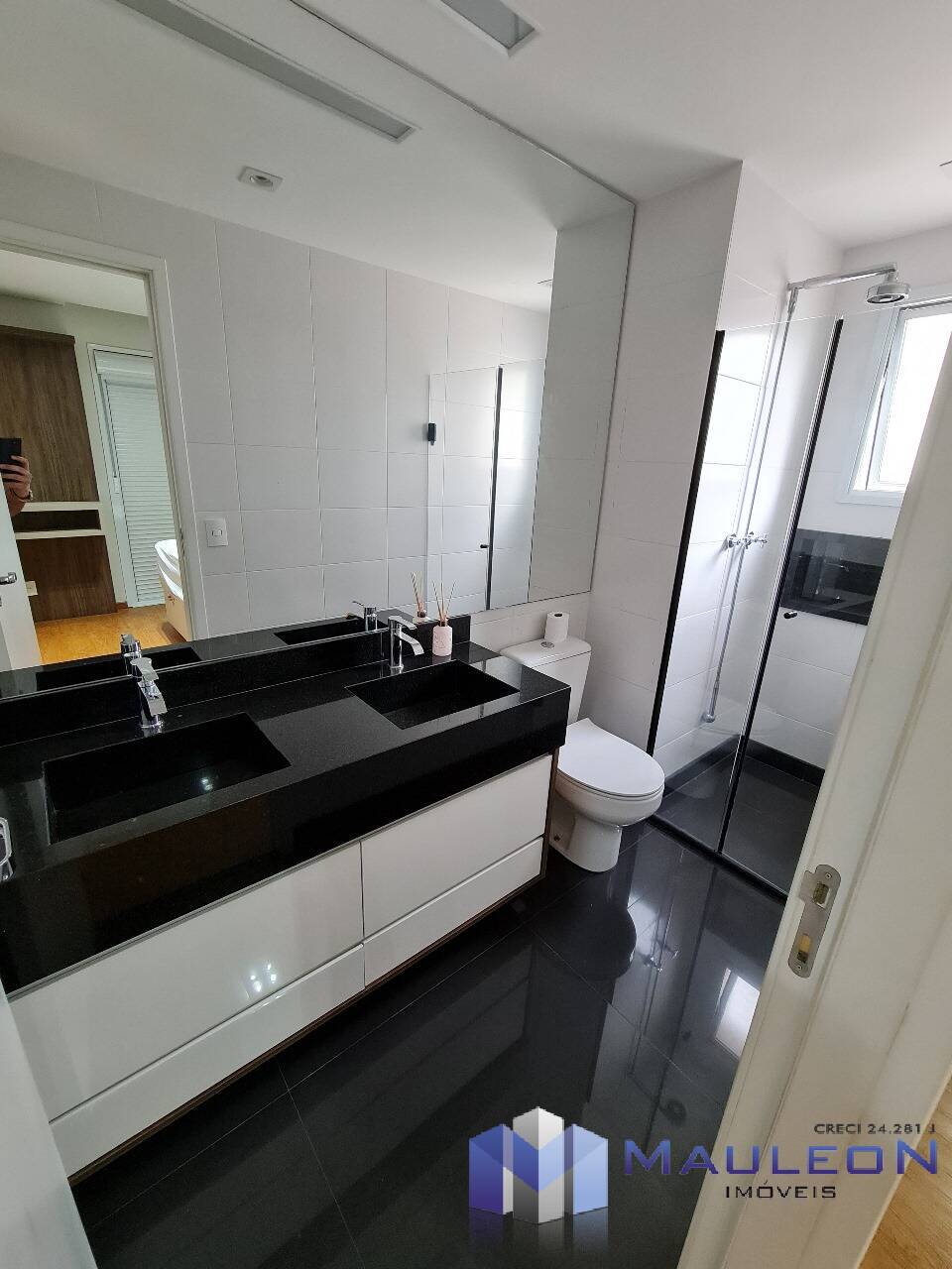 Apartamento para alugar com 3 quartos, 130m² - Foto 21