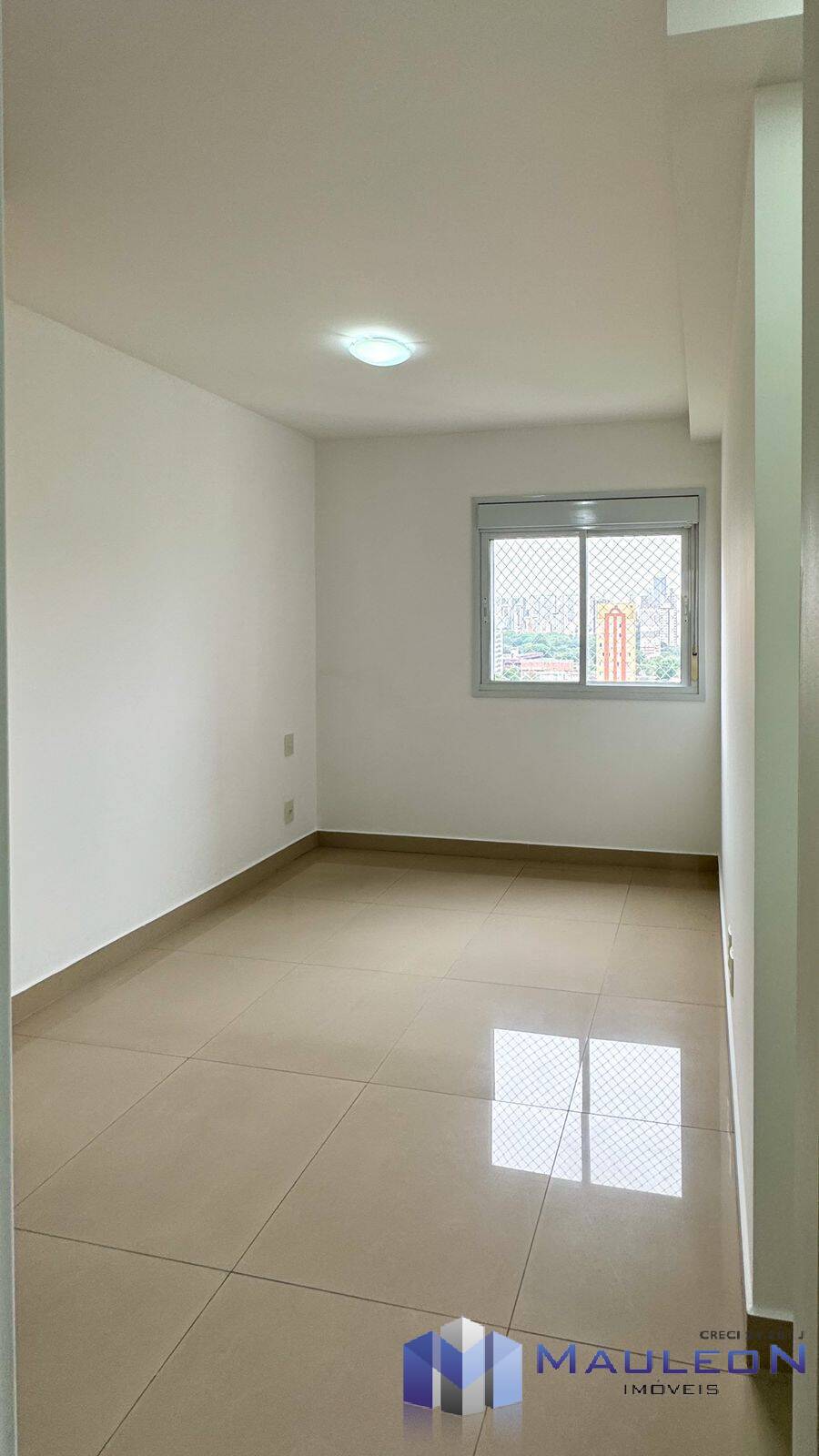 Apartamento à venda com 2 quartos, 68m² - Foto 9