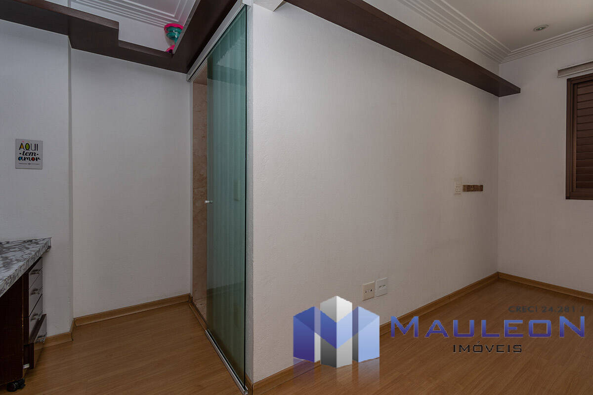 Apartamento à venda com 3 quartos, 165m² - Foto 15