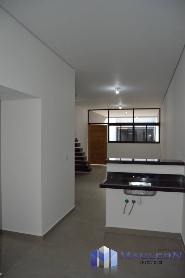 Sobrado para alugar com 3 quartos, 130m² - Foto 3